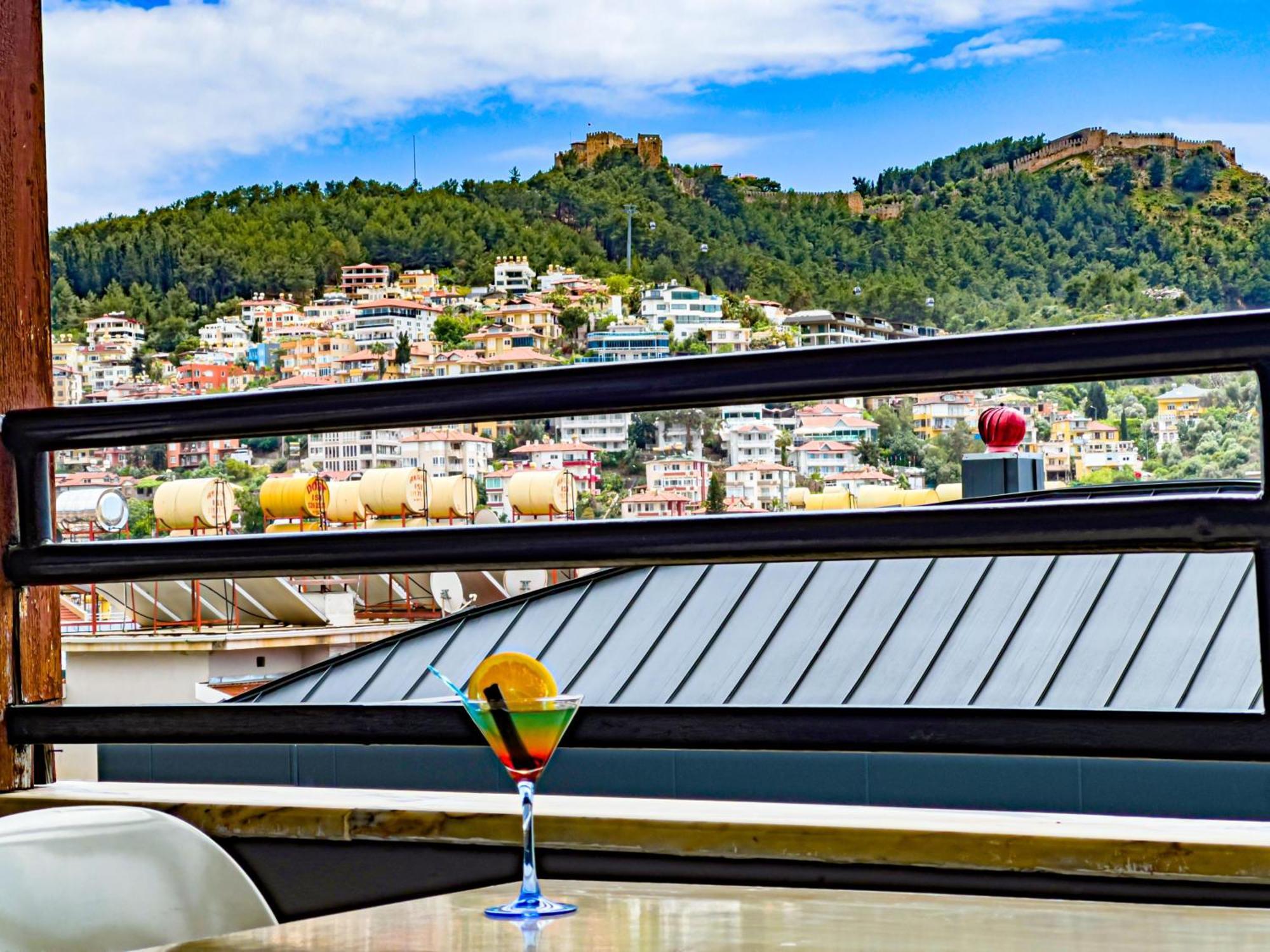Casa Cleo Suit Hotel Алания Экстерьер фото